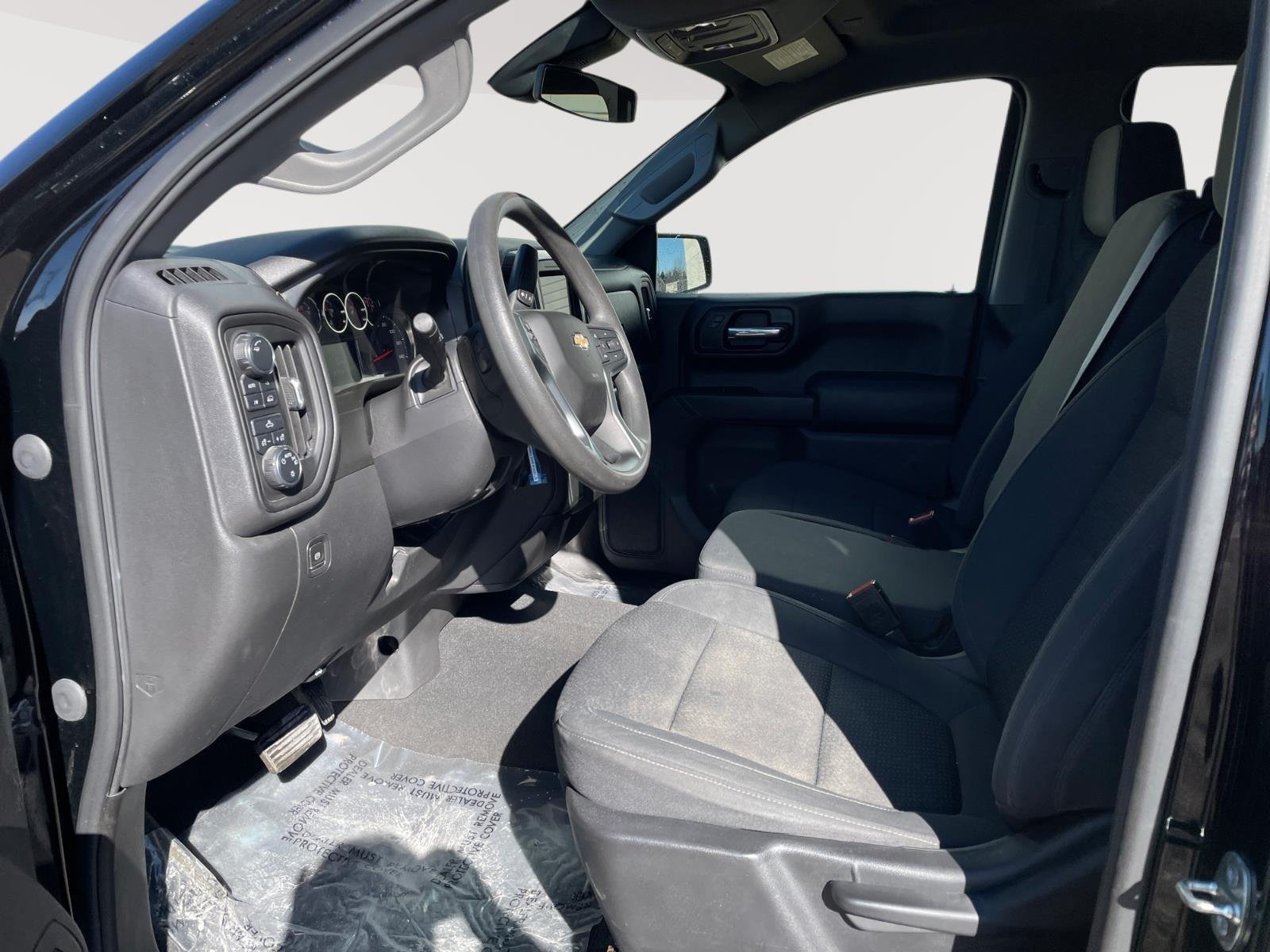 Used 2021 Chevrolet Silverado 1500 Custom with VIN 3GCPYBEK3MG343013 for sale in Kansas City