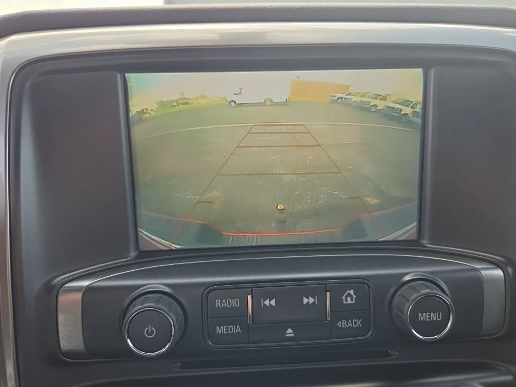 Used 2018 Red Chevrolet LT image 40