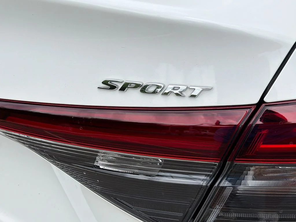 Used 2025 Platinum White Honda Sport image 31