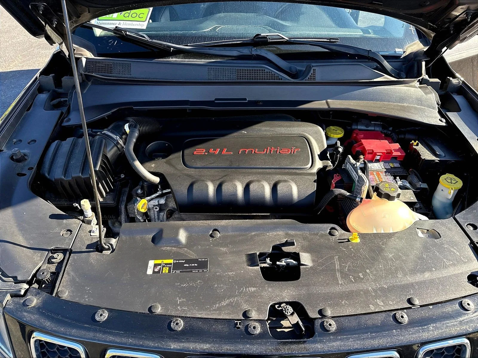 Used 2020 Crystal Metallic Jeep Latitude image 31