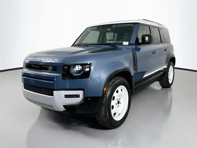 2026 Land Rover Defender 110 S 300PS