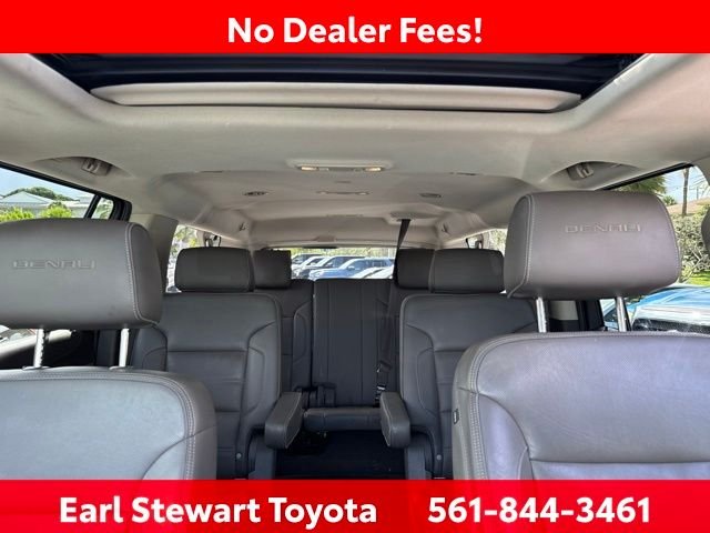 Used 2017 Silver GMC Denali image 15