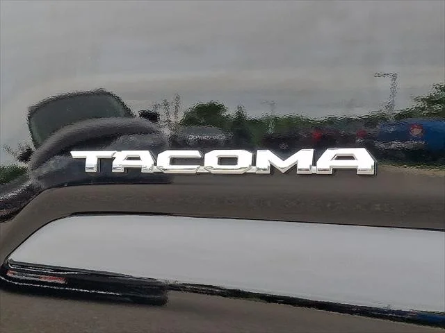Certified Used 2023 BLACK Toyota  image 35