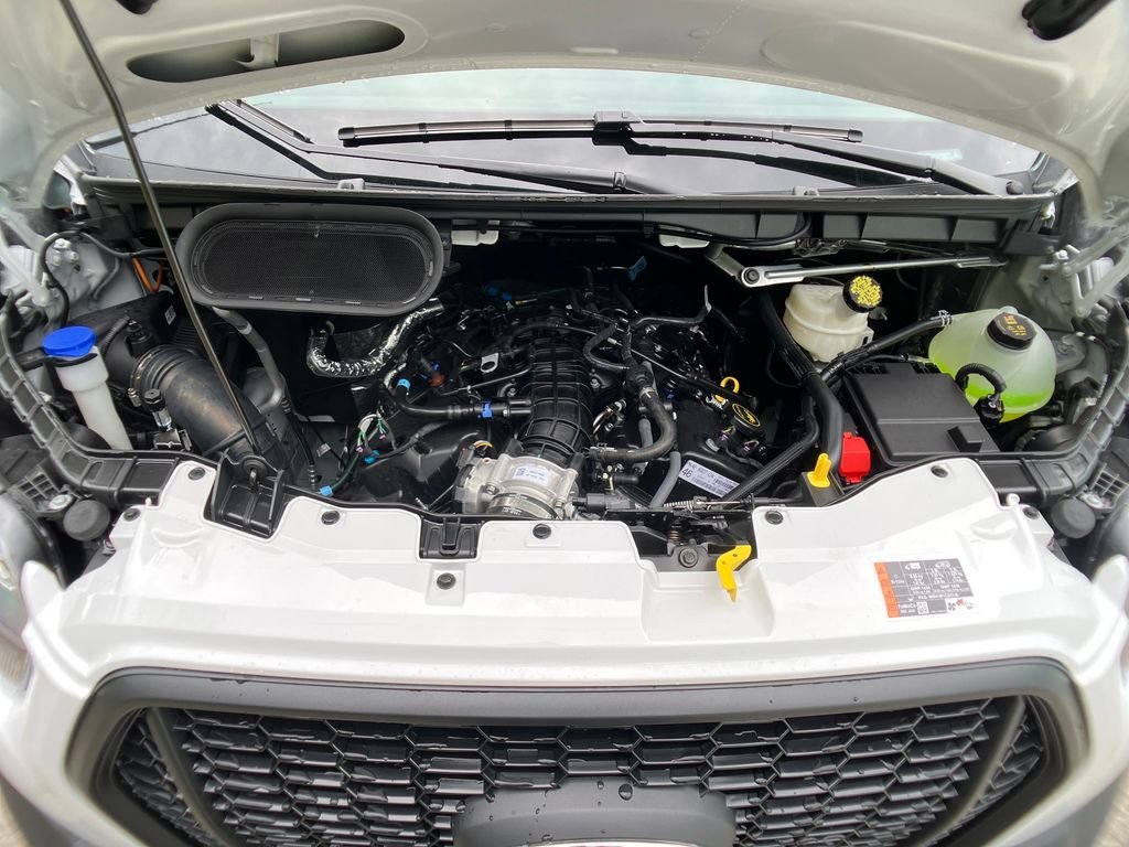 2025 Ford Transit Van Base - Photo 28