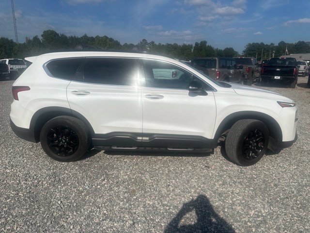 Used 2022 Quartz White Hyundai XRT image 3