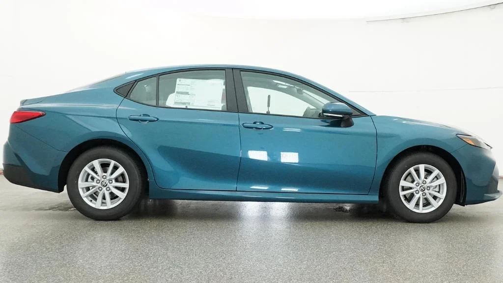 New 2026 Ocean Gem Toyota LE image 22