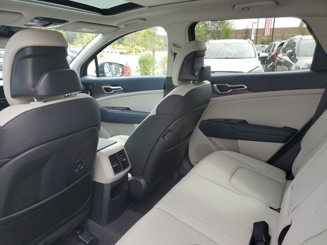 2025 Kia Sportage EX Hybrid - Photo 10