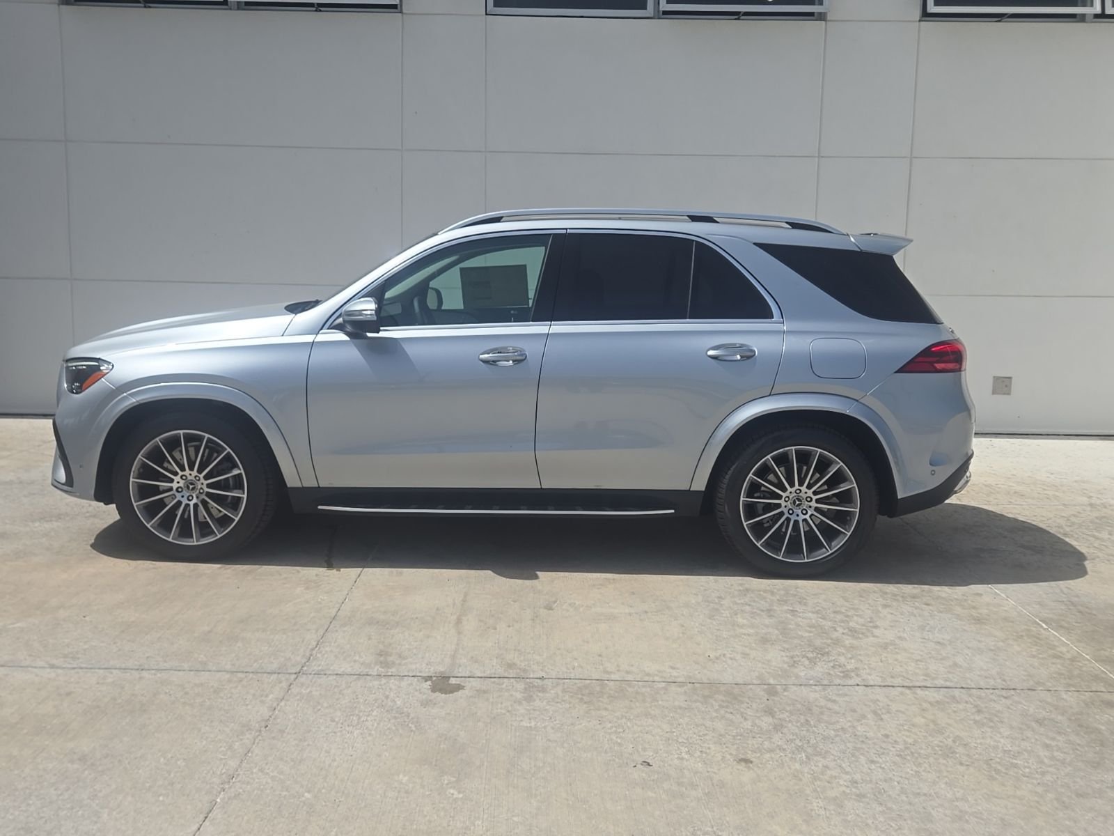 New 2026 Cirrus Silver Metallic Mercedes-Benz GLE 450e image 12