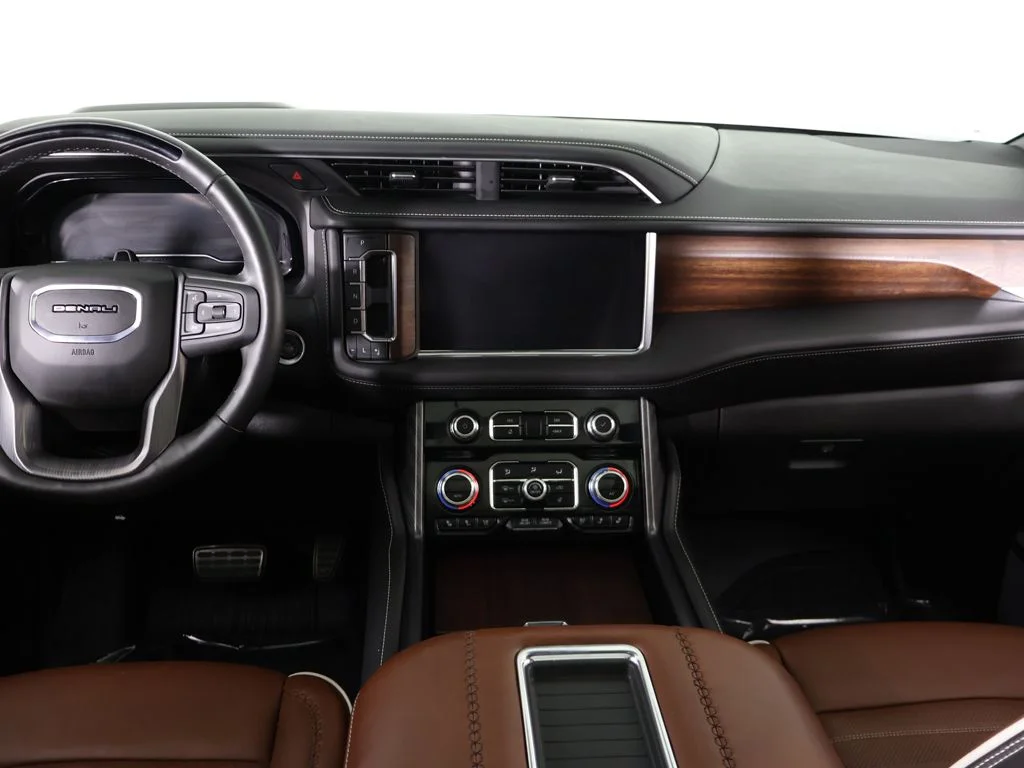Used 2024 Onyx Black GMC Denali Ultimate image 47