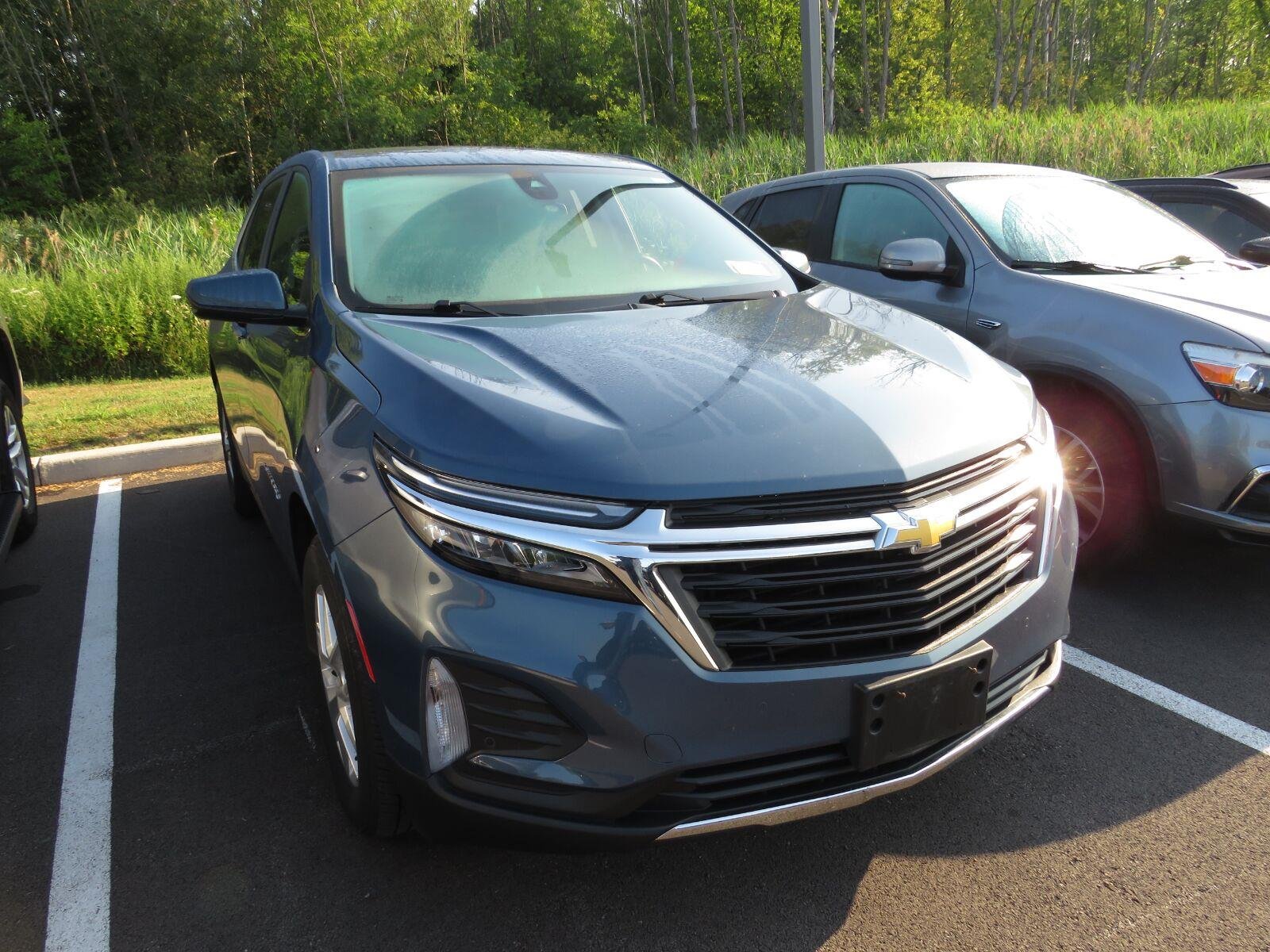 Used 2024 Lakeshore Blue Metallic Chevrolet LT image 2