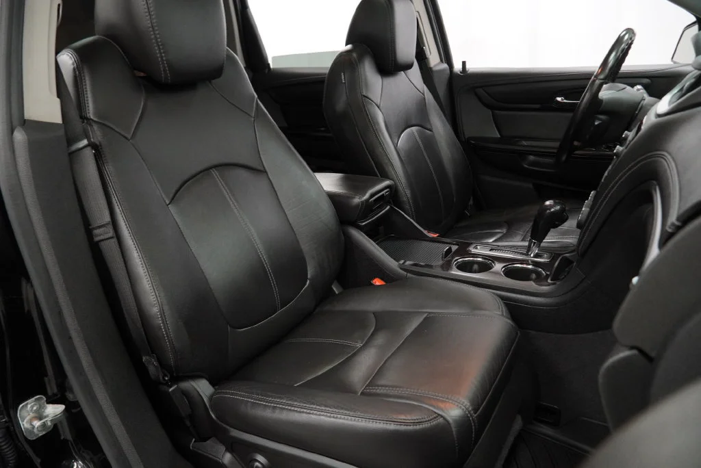 Used 2016 MOSAIC BLACK METALLIC Chevrolet LT image 41