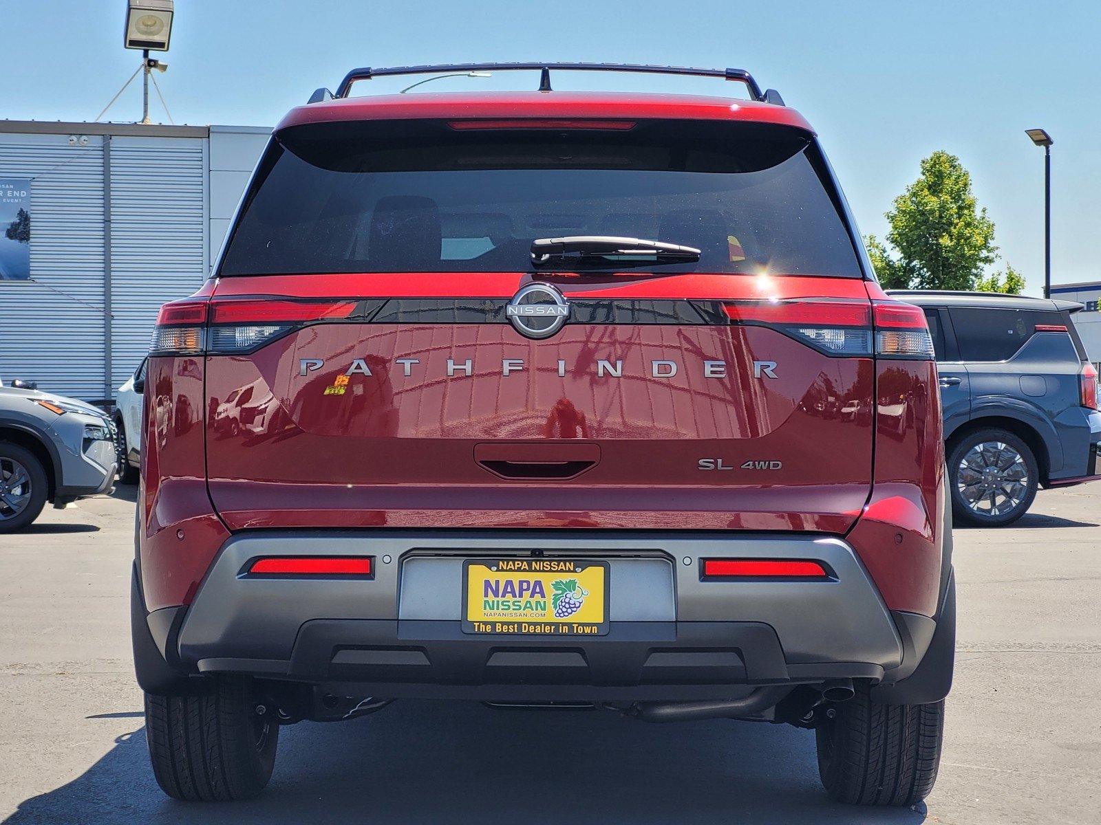 New 2026 Scarlet Ember Tintcoat Nissan SL image 6
