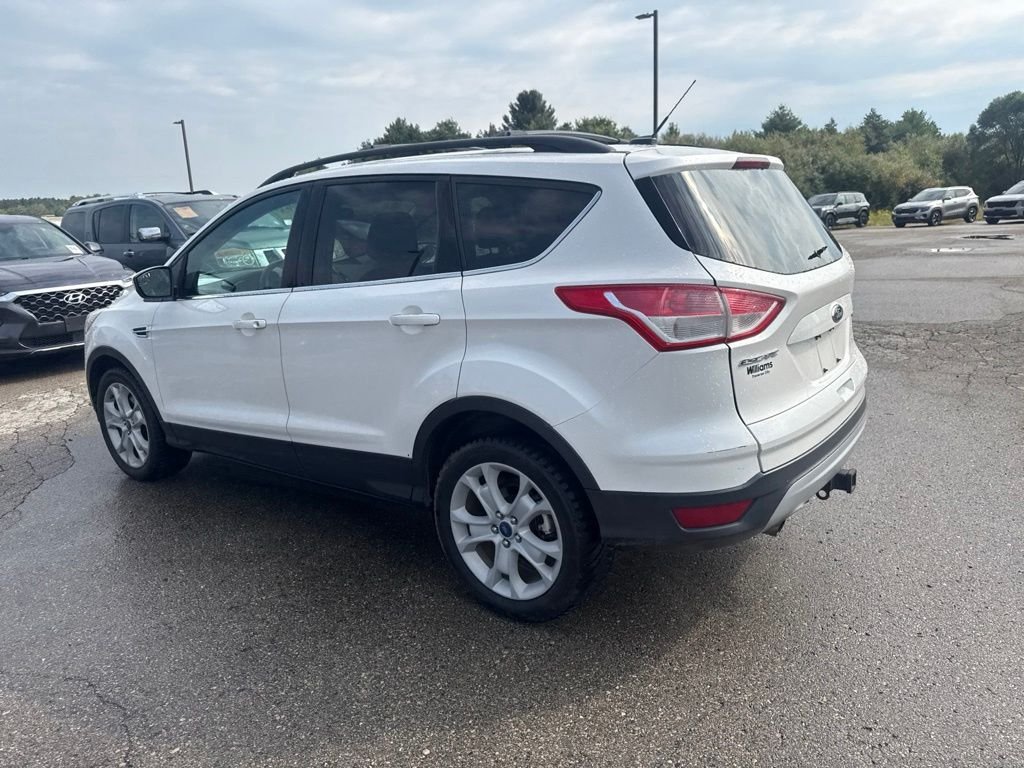 Used 2013 White Platinum Ford SE image 20