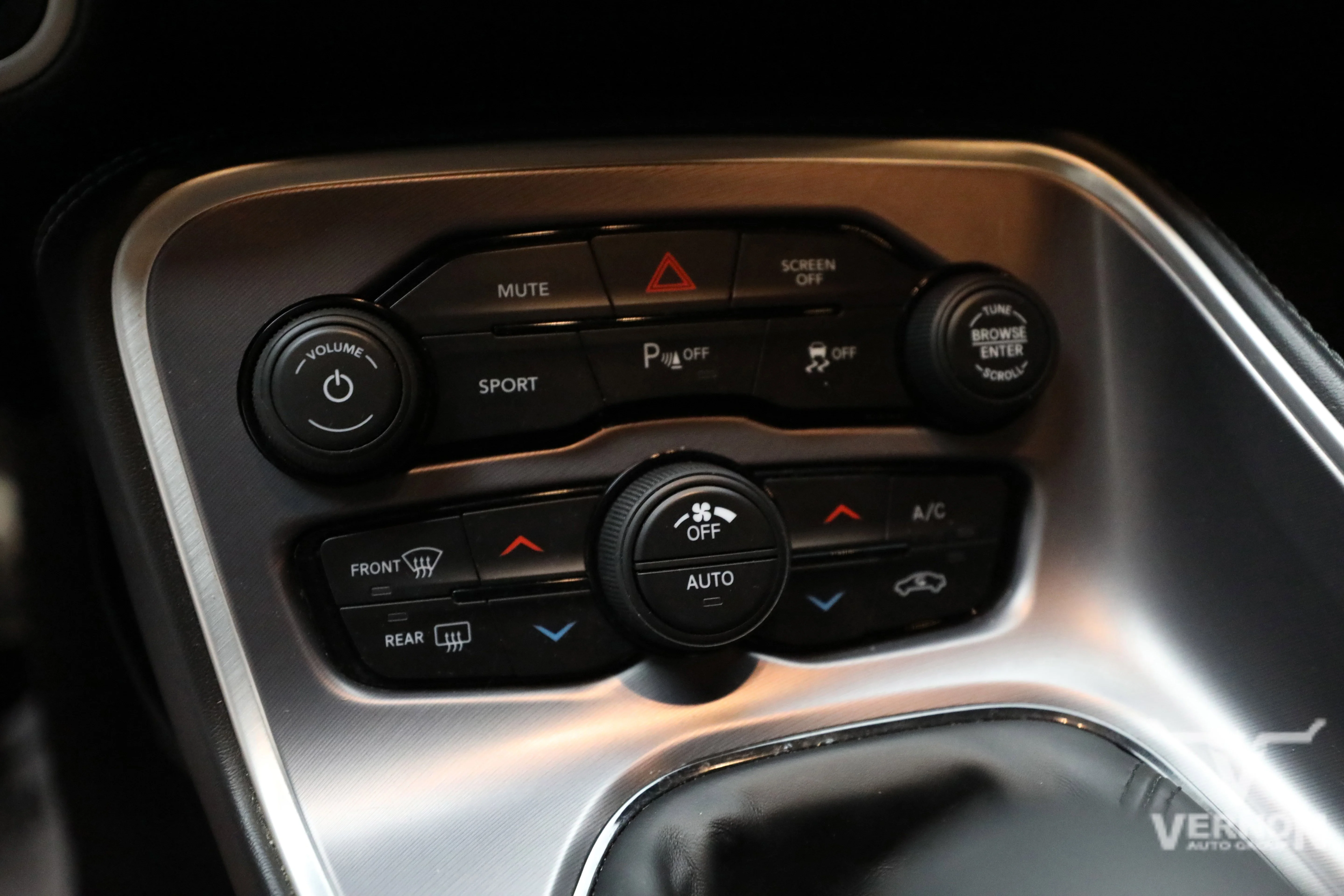 Pre-Owned 2019 Dodge Challenger R/T Coupe RWD