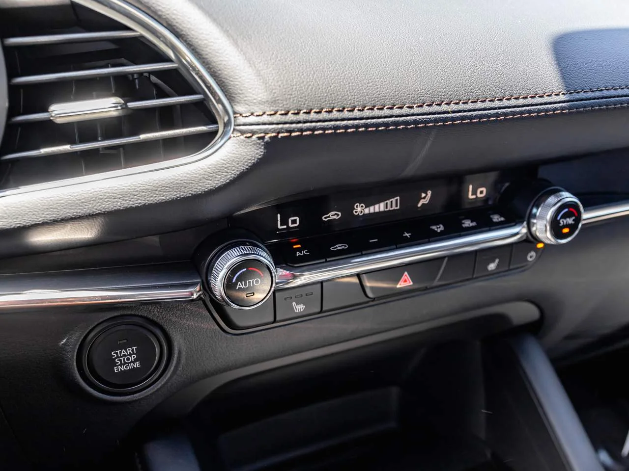 New 2026 Jet Black Mica Mazda 2.5 S Premium image 19