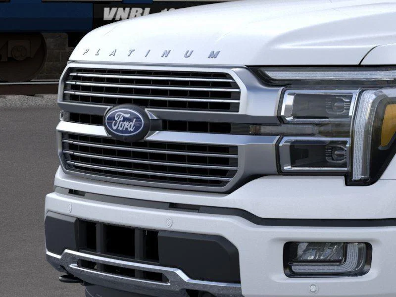 New 2026 Star White Metallic Tri-Coat Ford Platinum image 17