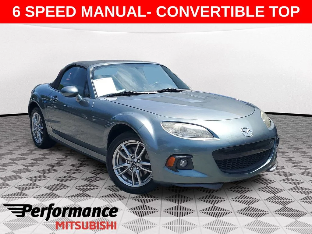 2013 Mazda MX-5 Miata Sport's photo
