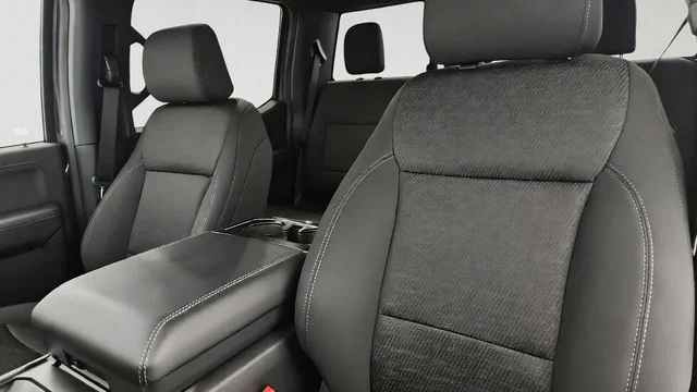 New 2026 Carbonized Gray Metallic Ford XLT image 34
