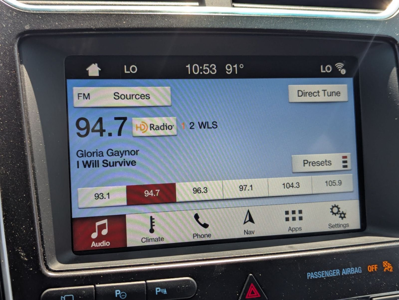 Used 2017 White Ford Platinum image 15