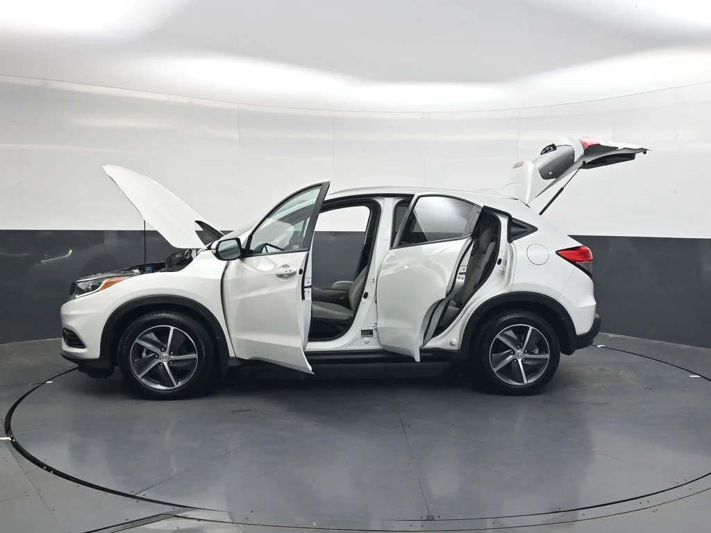 Certified Used 2022 White Honda EX image 39