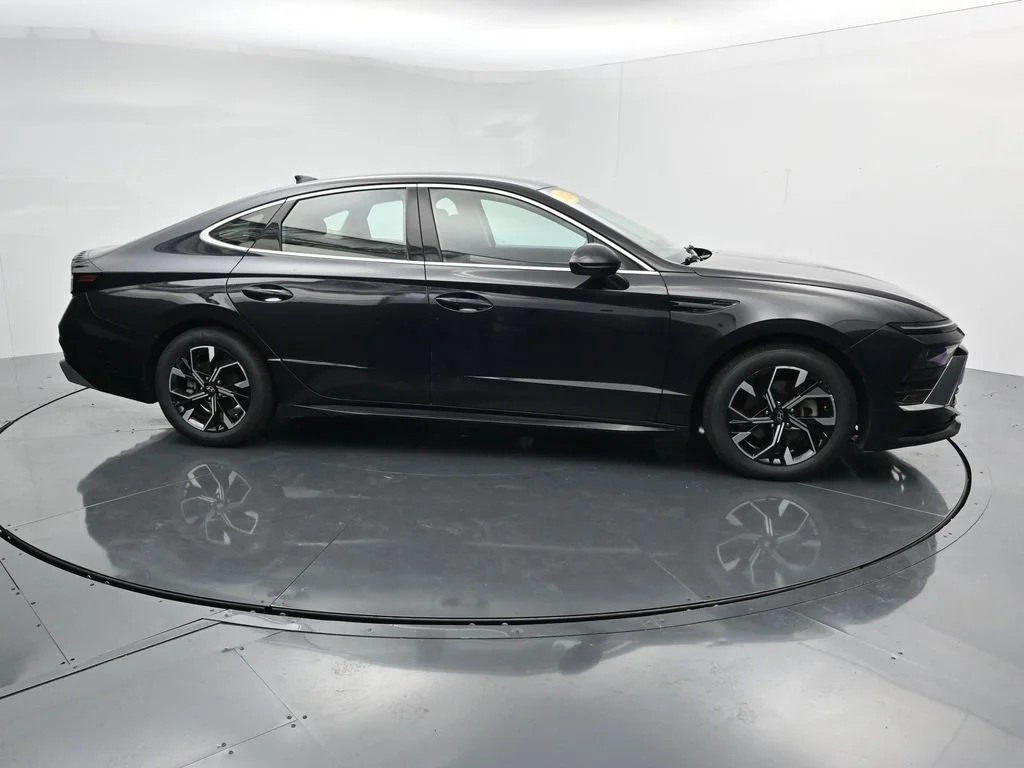 2024 Hyundai Sonata SEL - Photo 9