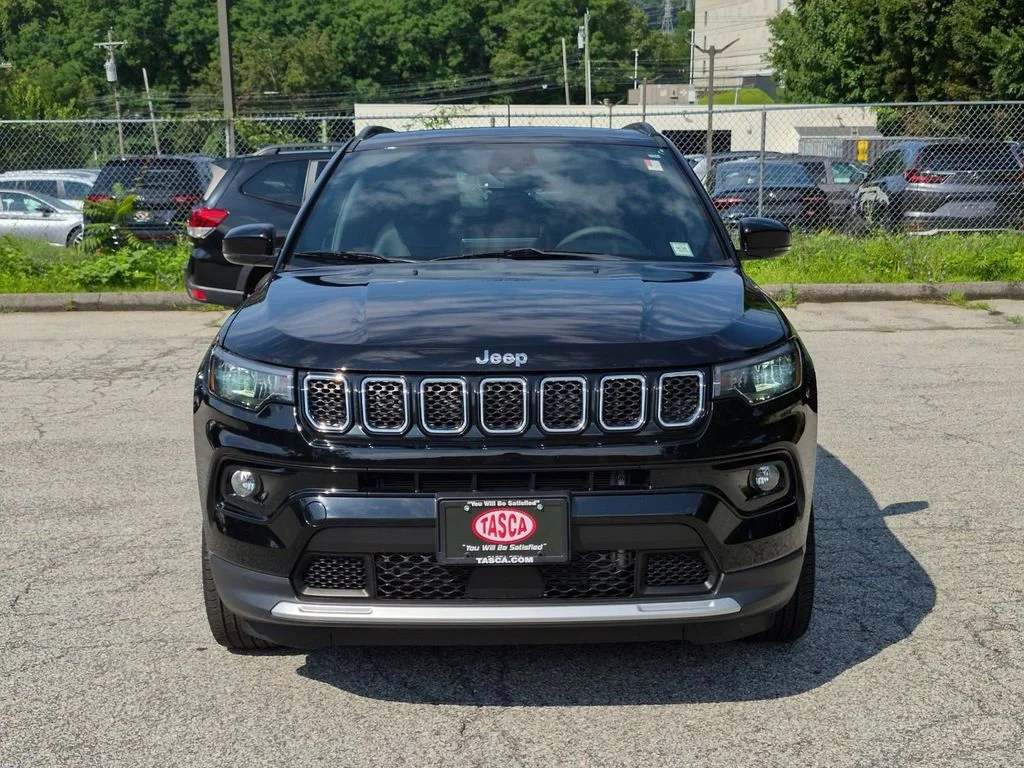 Used 2023 Black Jeep Limited image 10