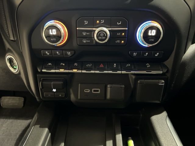 Used 2019 Black GMC AT4 image 17