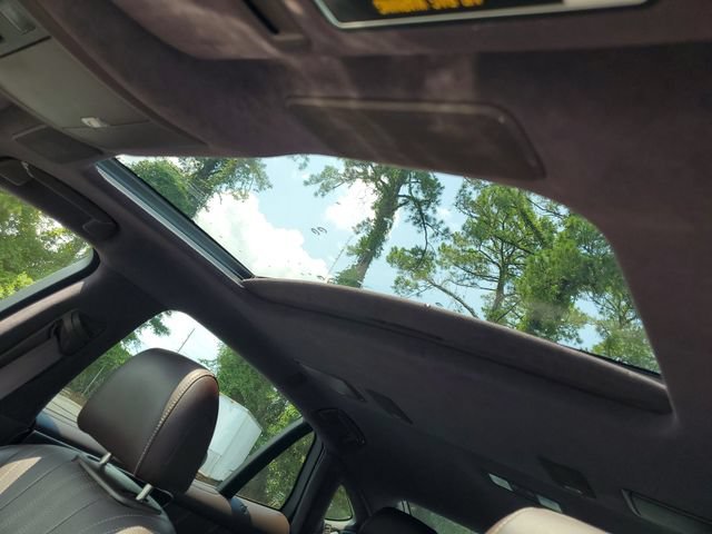 Used 2018 White Lexus LS 500 image 22