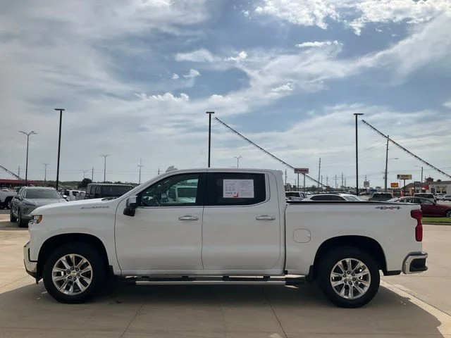 Used 2021 White Chevrolet LTZ image 31