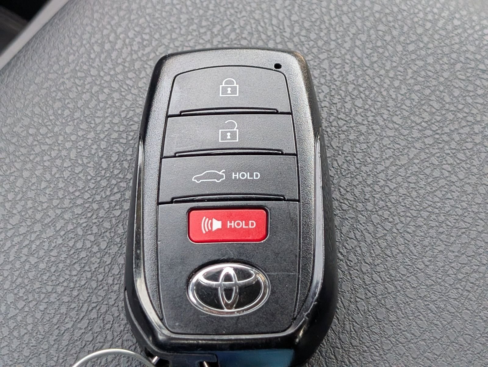 Used 2026 Metal Toyota SE image 28