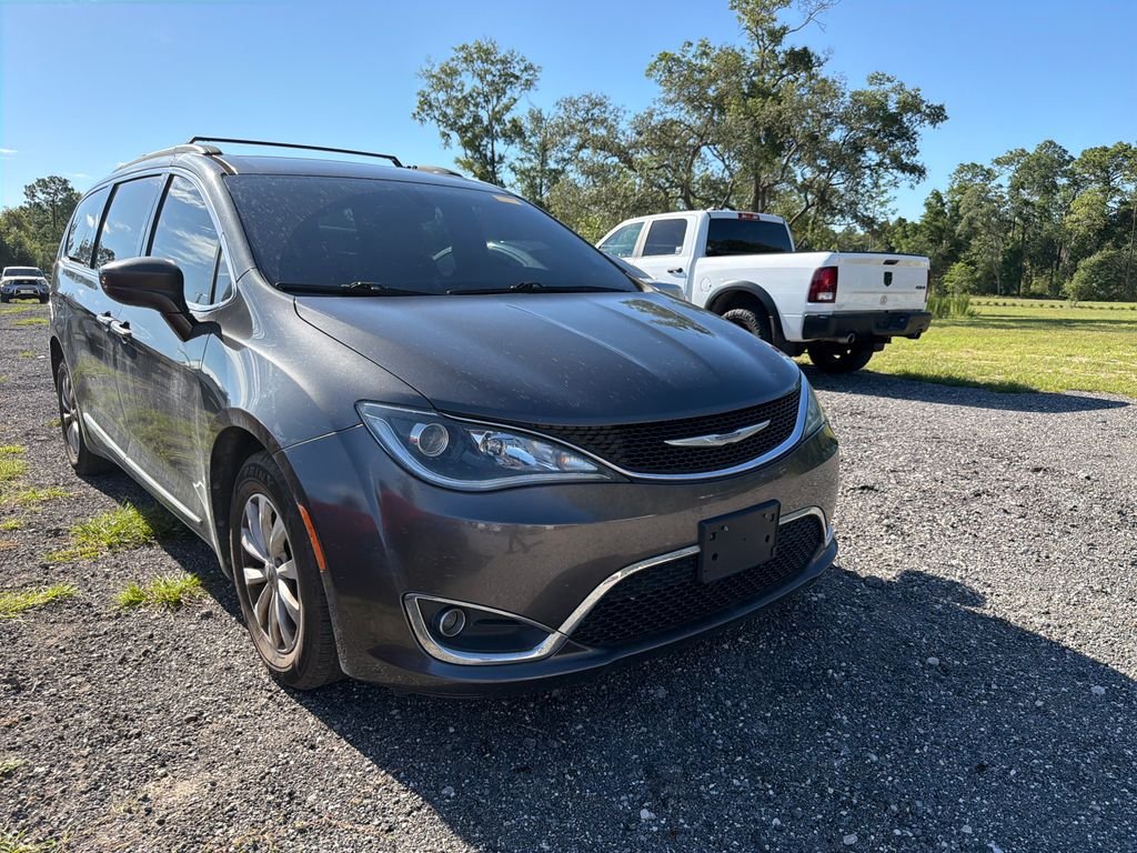 Used 2017 Chrysler Pacifica Touring-L with VIN 2C4RC1BG8HR703538 for sale in Brooksville, FL