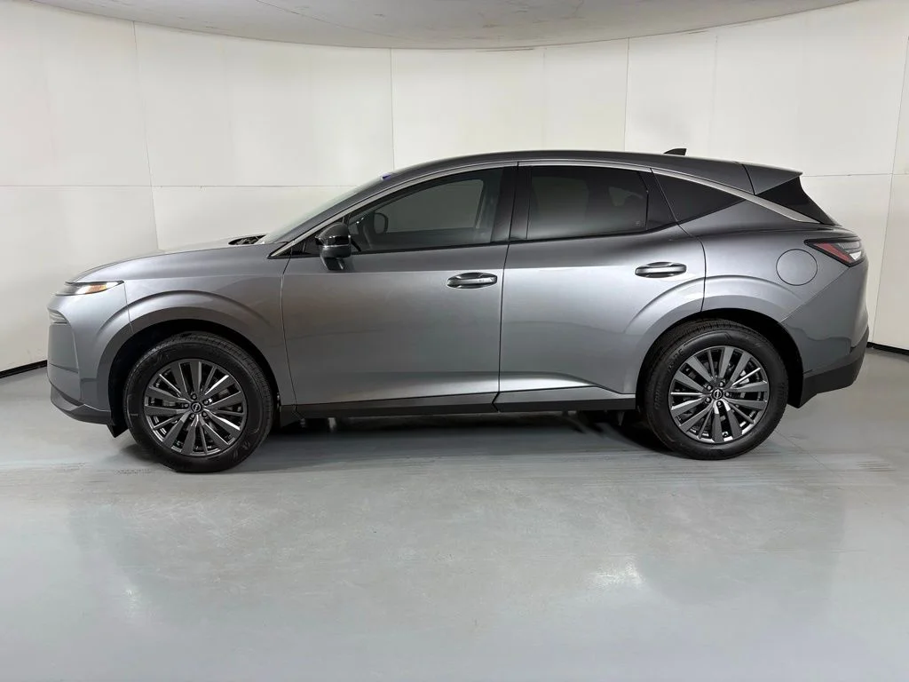 New 2026 Gun Metallic Nissan SL image 5