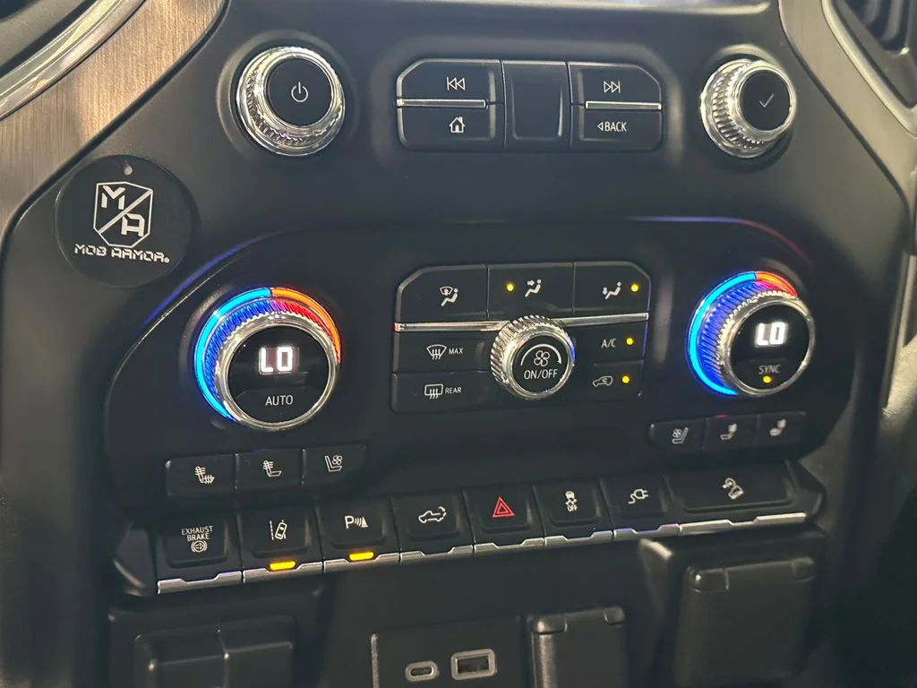 Used 2020 Black GMC Denali image 24