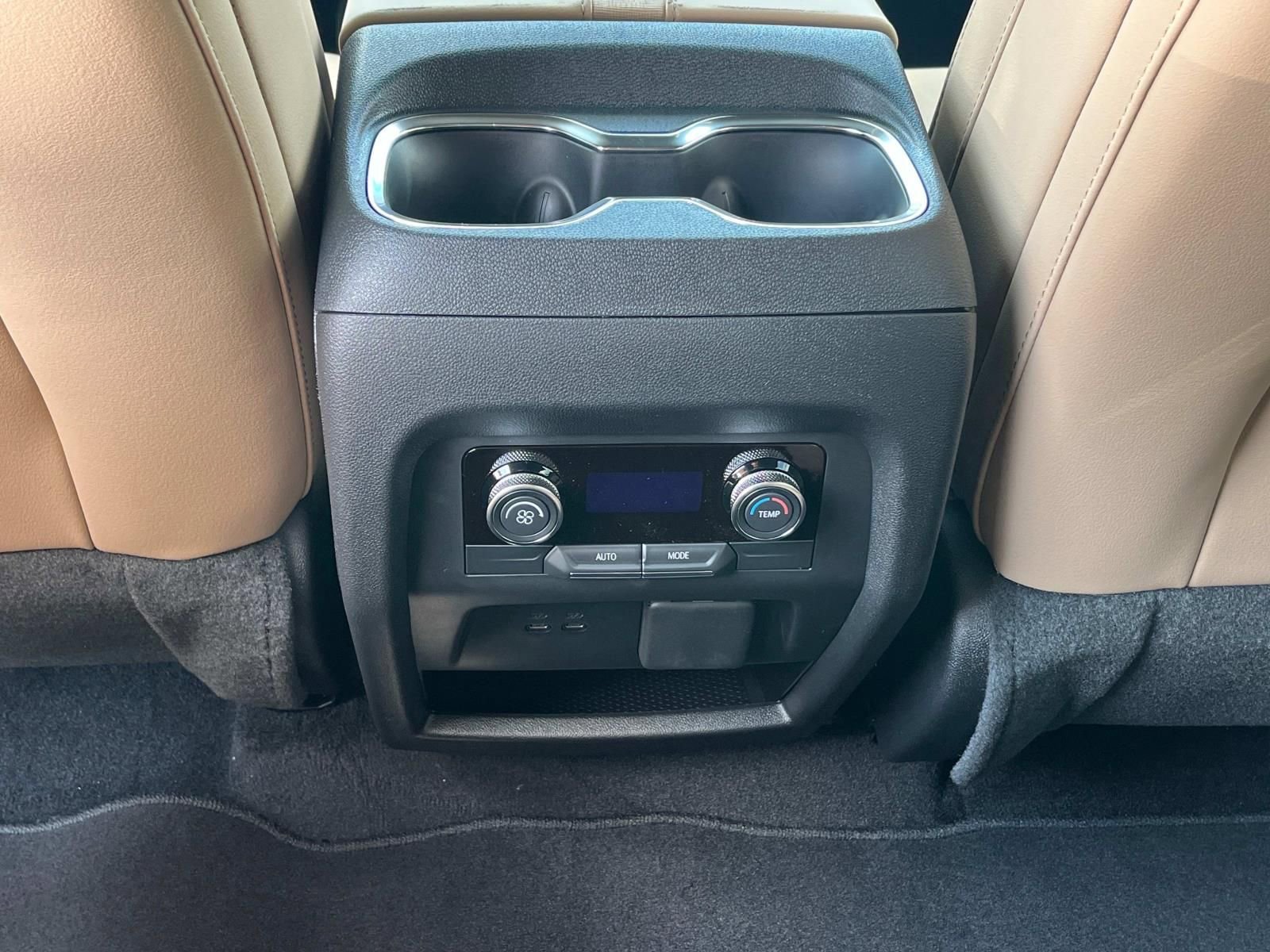 2026 Buick Enclave Preferred - Photo 17