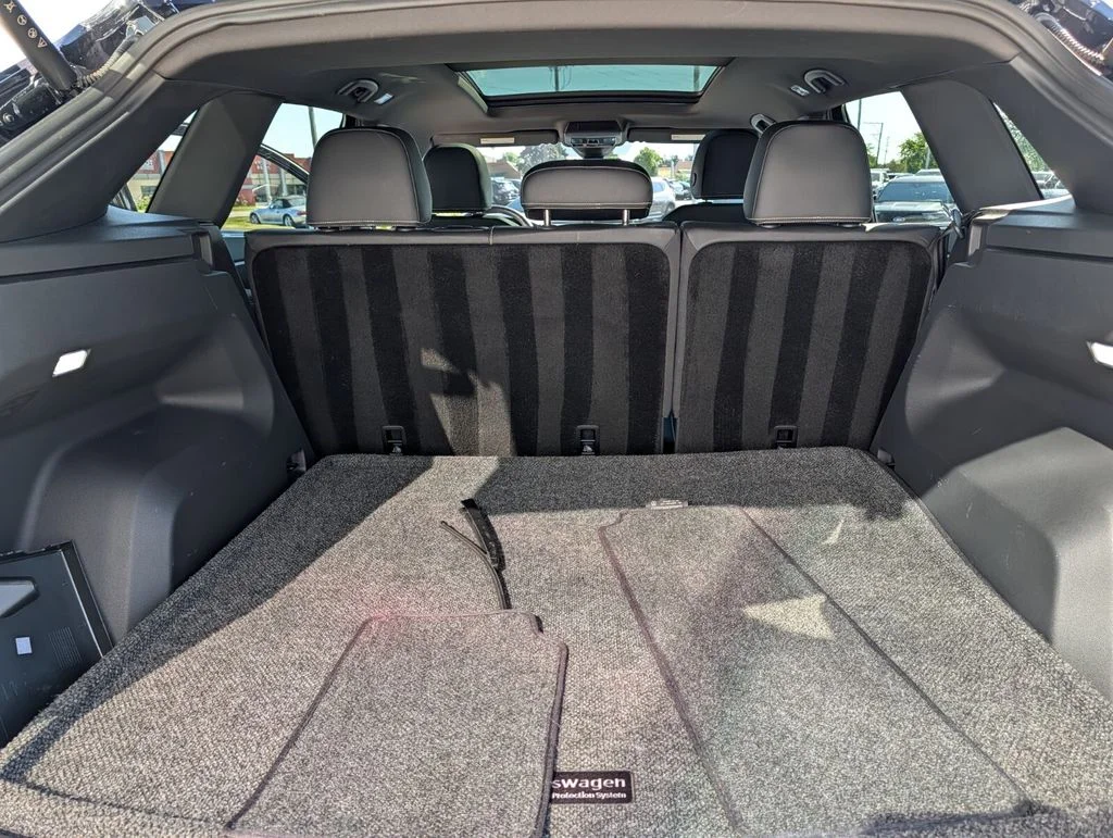 Certified Used 2026 Black Volkswagen 2.0T SEL R-Line Black image 17