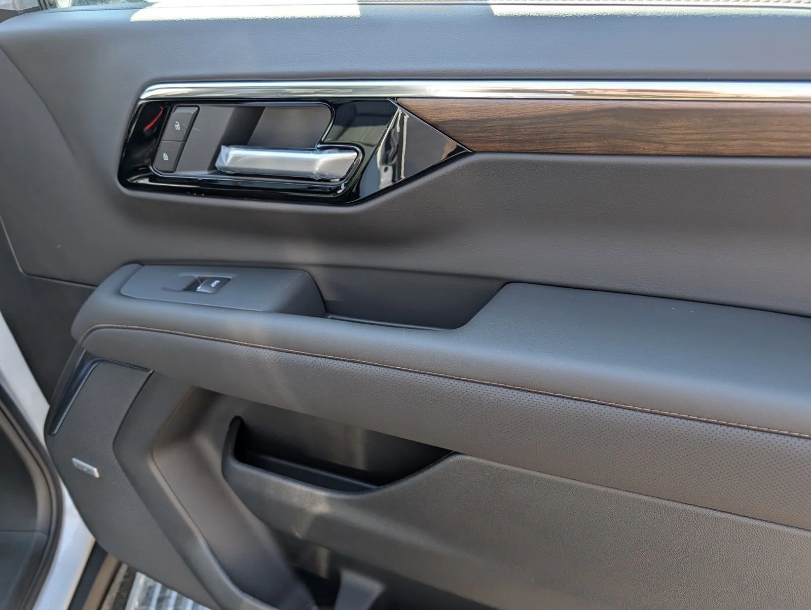 2026 Chevrolet Tahoe High Country - Photo 35