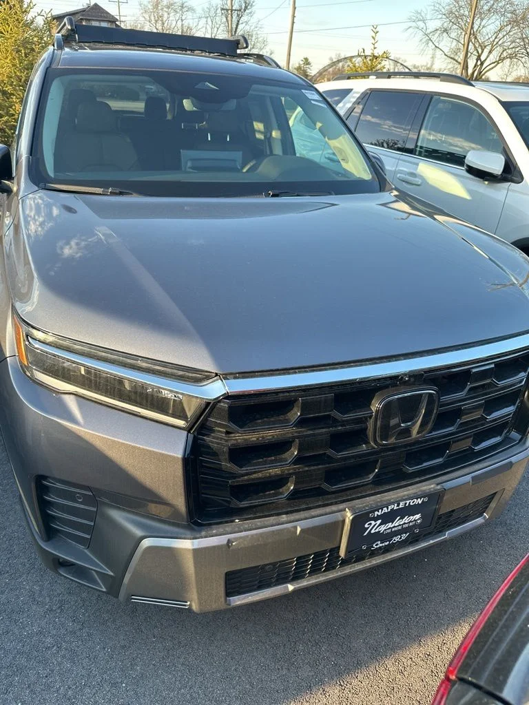 2026 Honda Pilot Touring - Photo 4