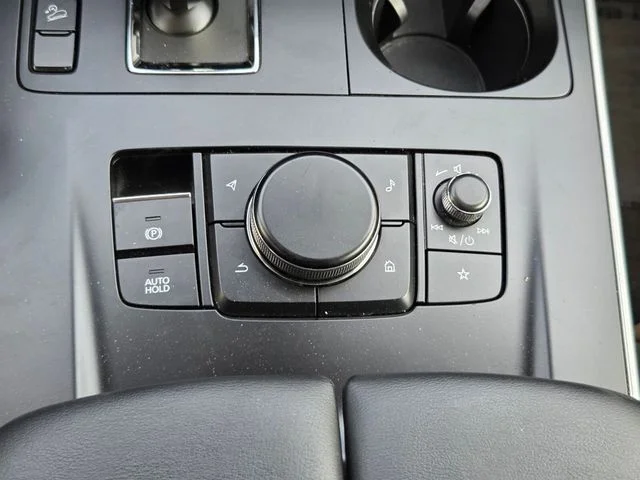 Used 2025 White Mazda 3.3 Turbo Select image 16