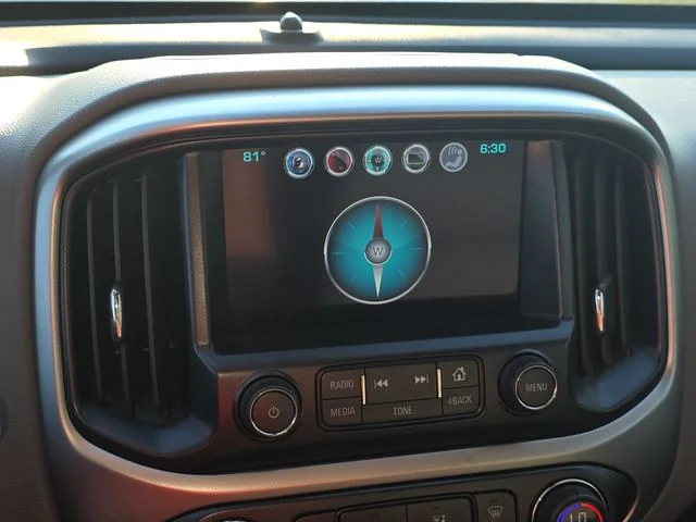 Used 2016 White Chevrolet LT image 22