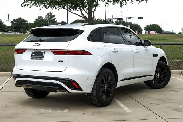 2026 Jaguar F-Pace R-Dynamic S - Photo 10