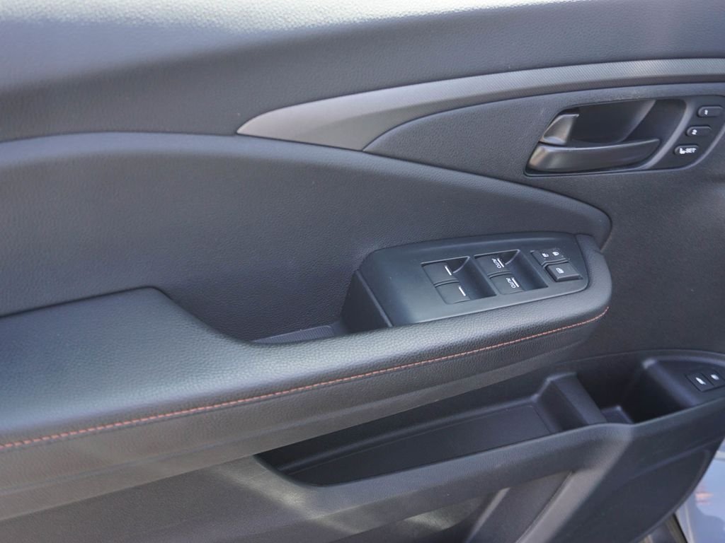 Used 2023 Gray Honda TrailSport image 18