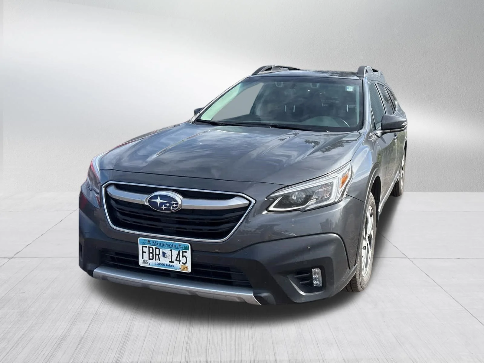 Used 2020 Magnetite Gray Metallic Subaru Limited image 3