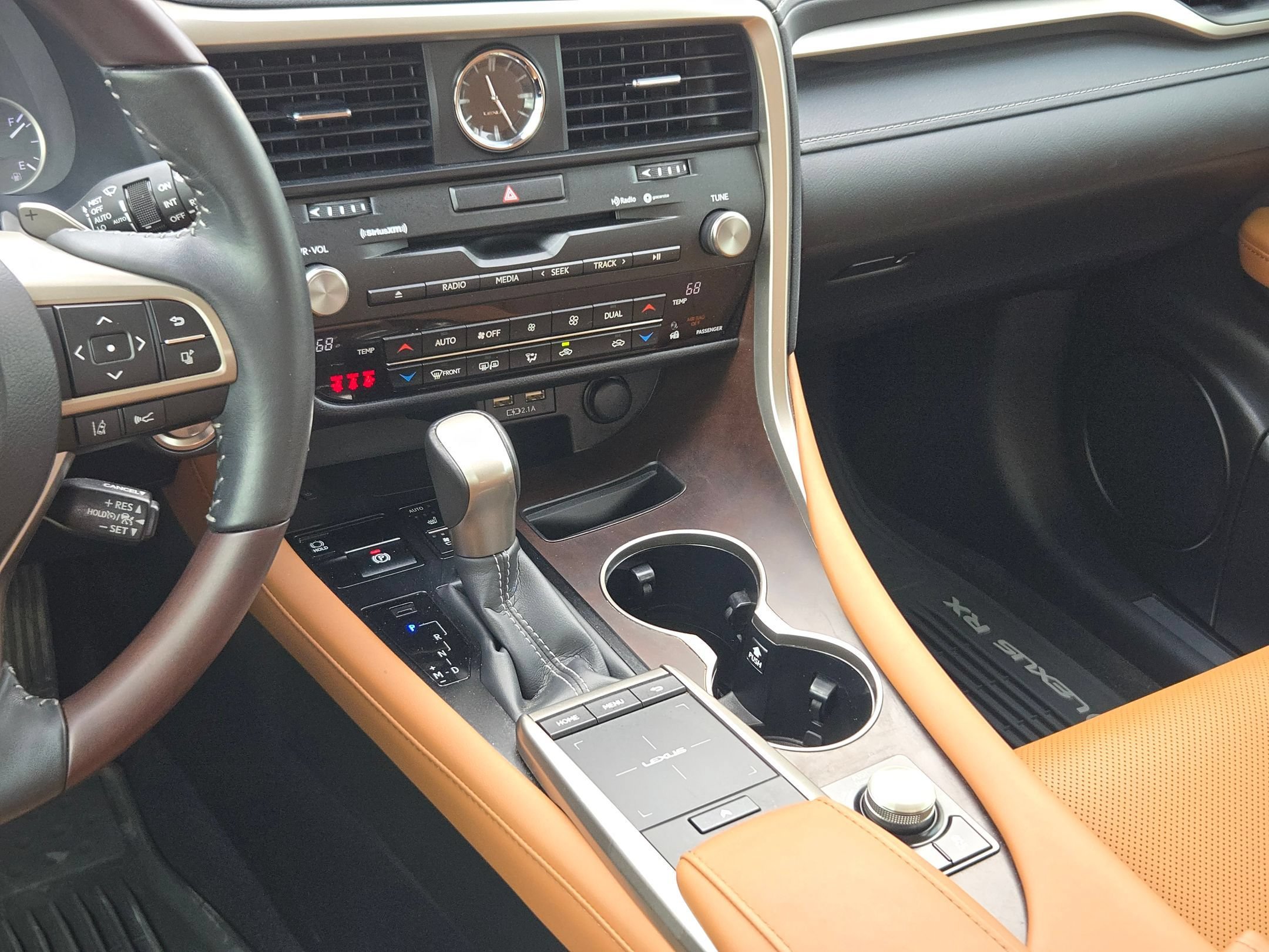 Used 2022 White Lexus RX 350 image 19