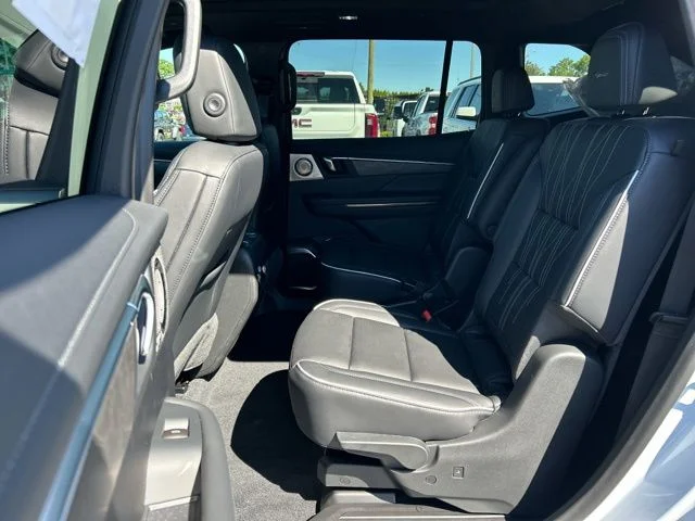 2026 Buick Enclave Avenir - Photo 15