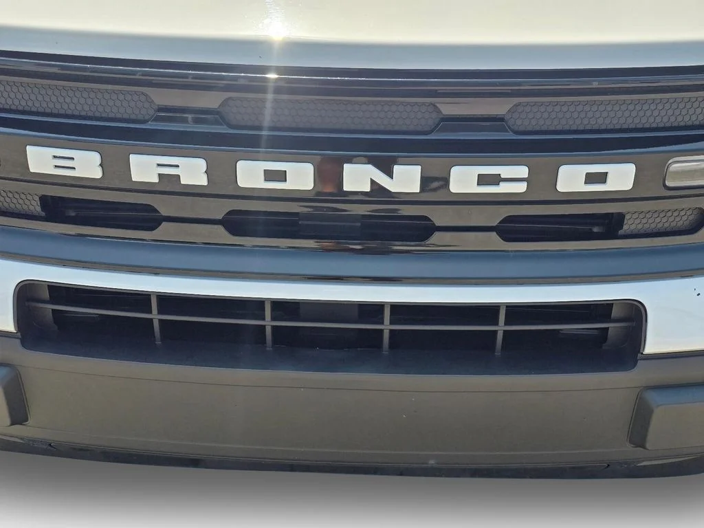 Used 2024 White Ford Outer Banks image 3
