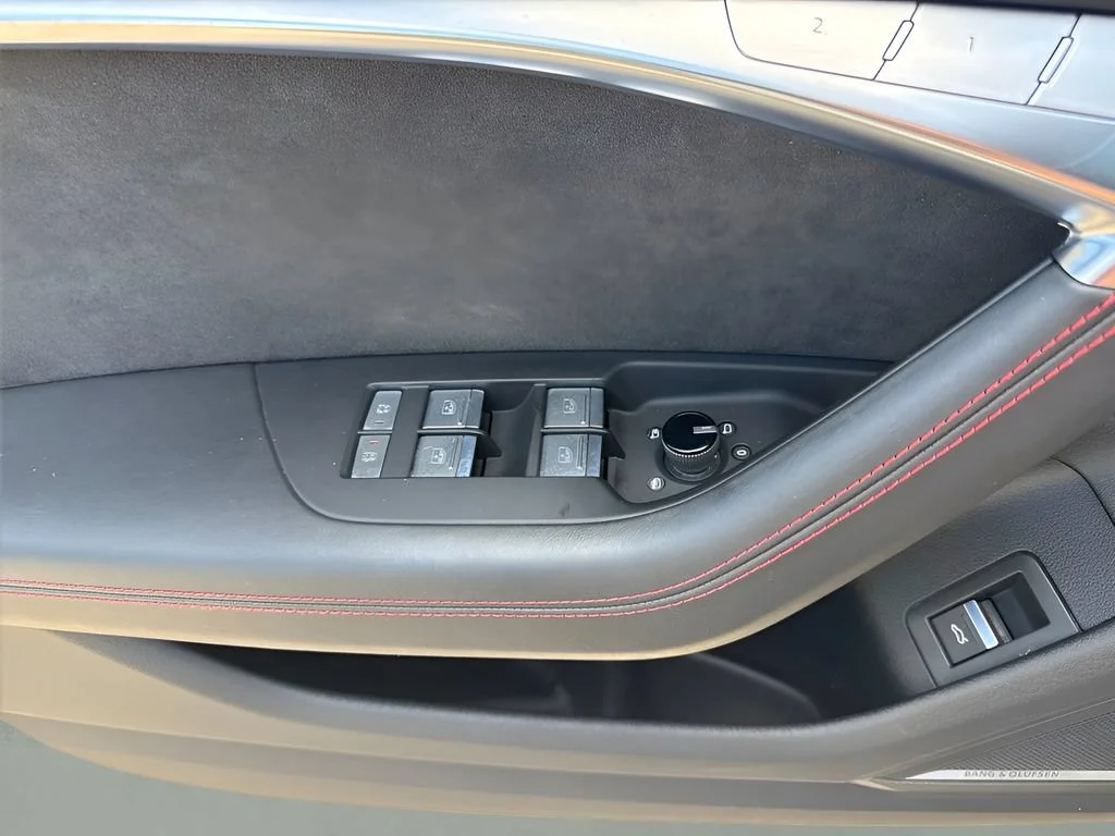 Used 2021  Audi  image 28