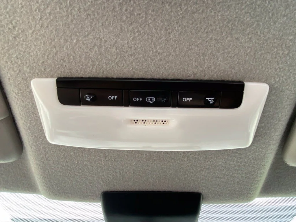 Used 2023 White Nissan SV image 24