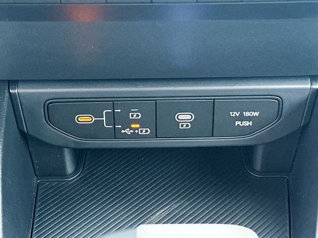 New 2026 Snow White Pearl Kia LXS image 19