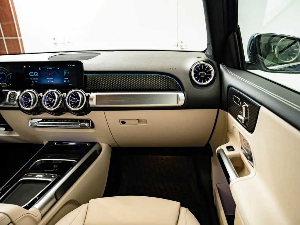 Used 2024 Starling Blue Metallic Mercedes-Benz 300 image 46