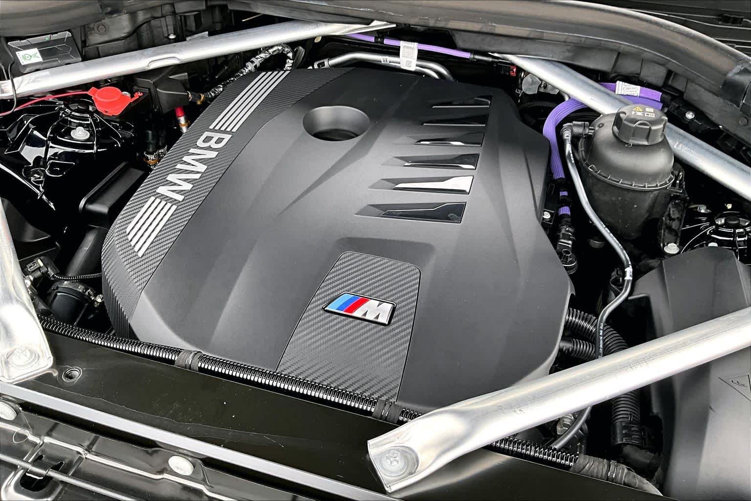 Used 2025 Carbon Black Metallic BMW xDrive40i image 32